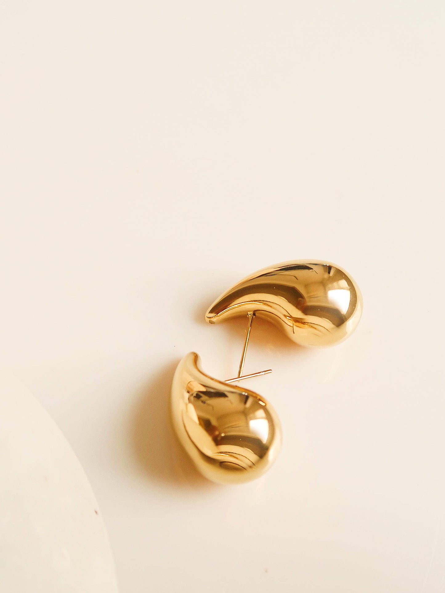 Colett Large Droplet Earrings